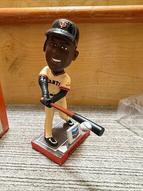 San Francisco Giants Barry Bonds Bobblehead 7/12/25 Limited